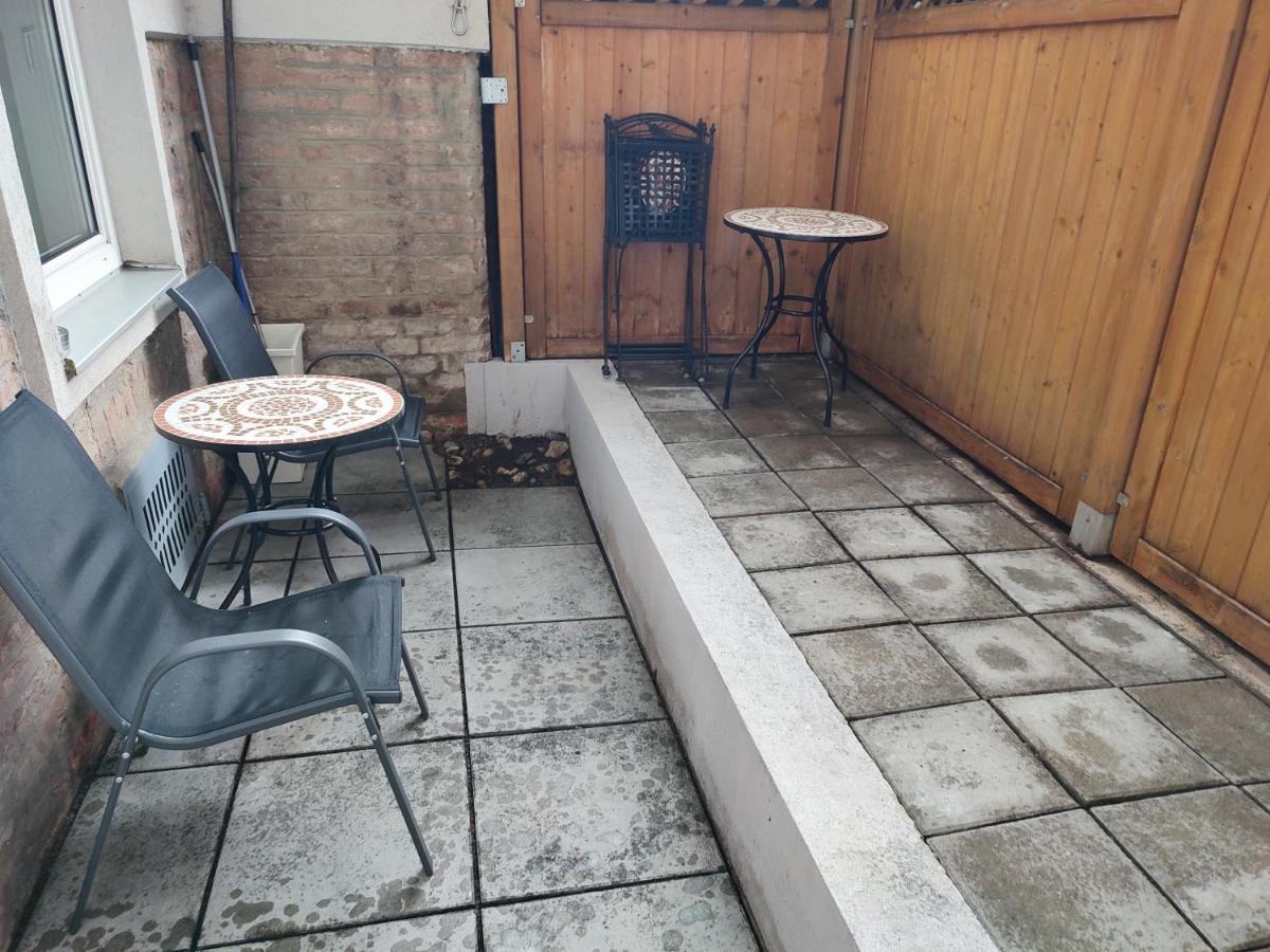 וינה Apartments Near Schoenbrunn Palace מראה חיצוני תמונה