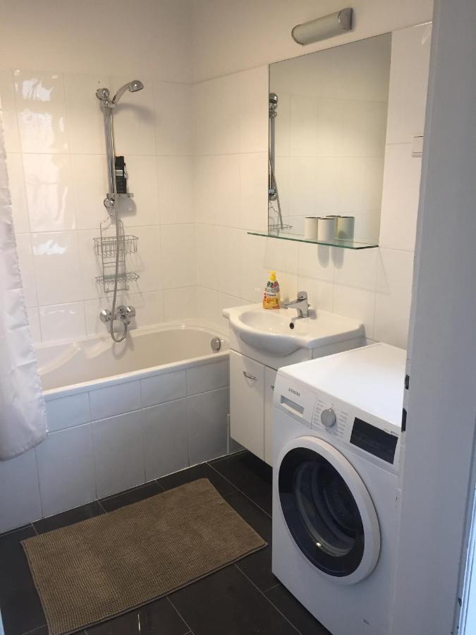 וינה Apartments Near Schoenbrunn Palace מראה חיצוני תמונה