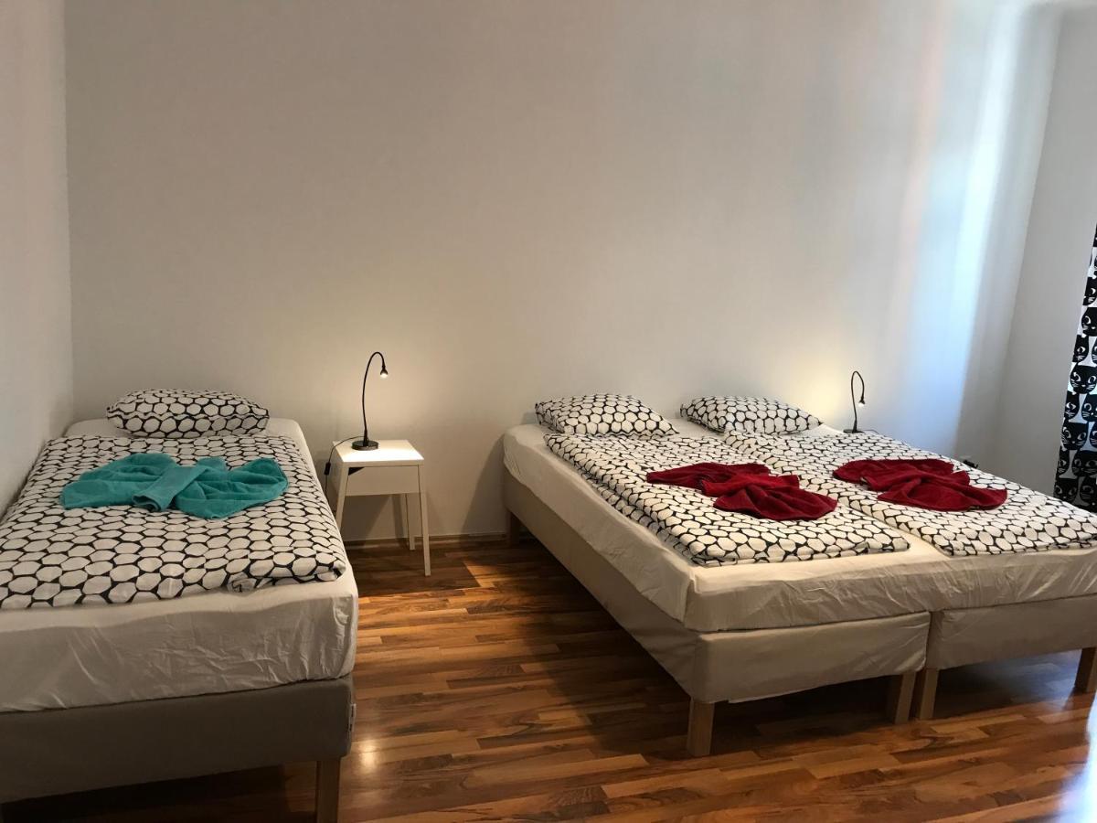 וינה Apartments Near Schoenbrunn Palace מראה חיצוני תמונה